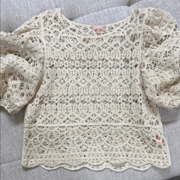 Tops - Chic Crochet Lace Top